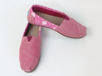 Toms台灣新款時尚粉紅拼色女鞋